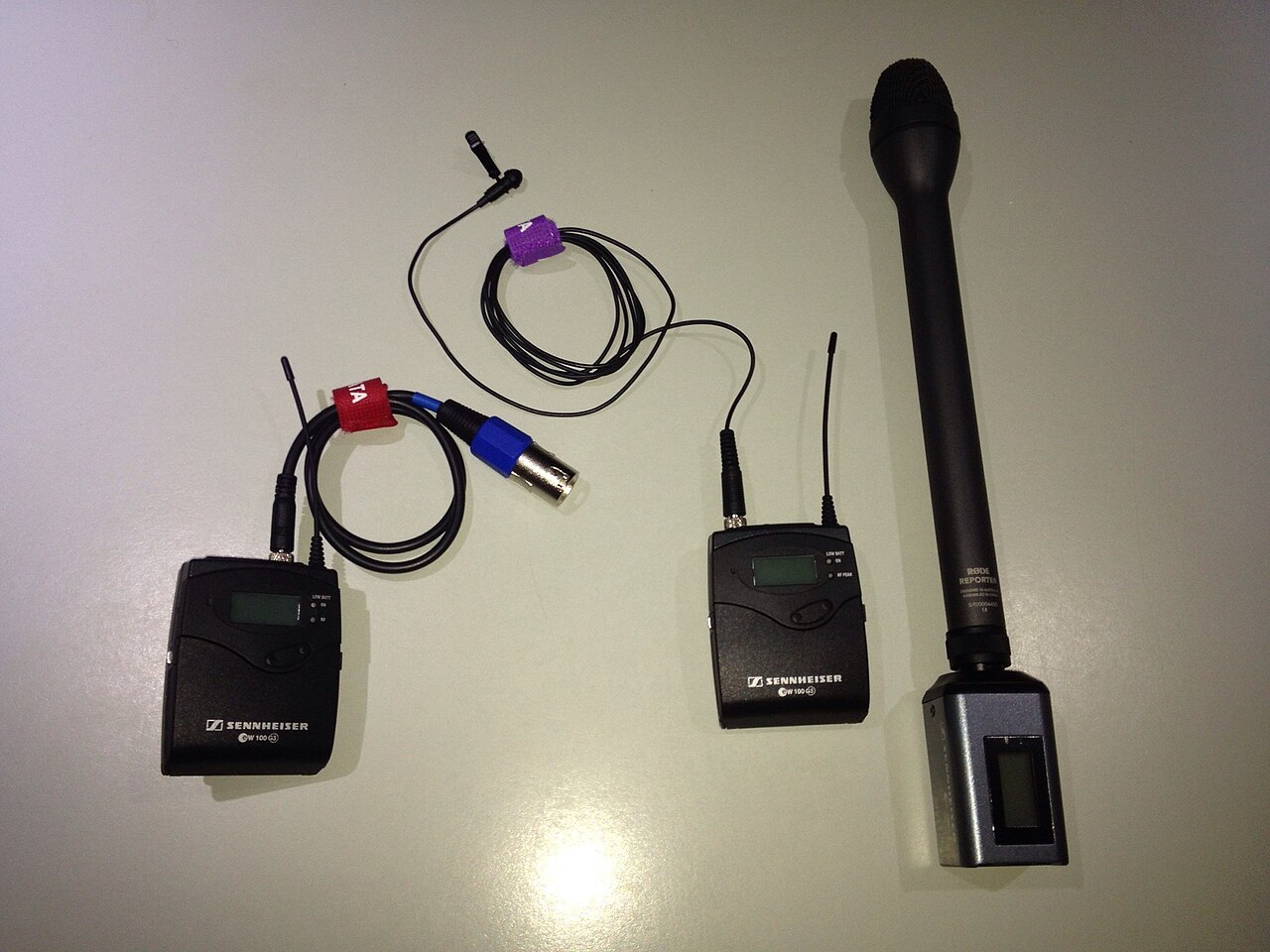 Wireless microphone transmitter and receiver with cables